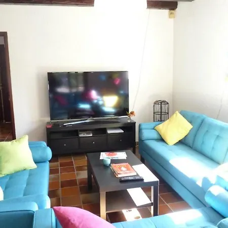 House 9 בית נופש *