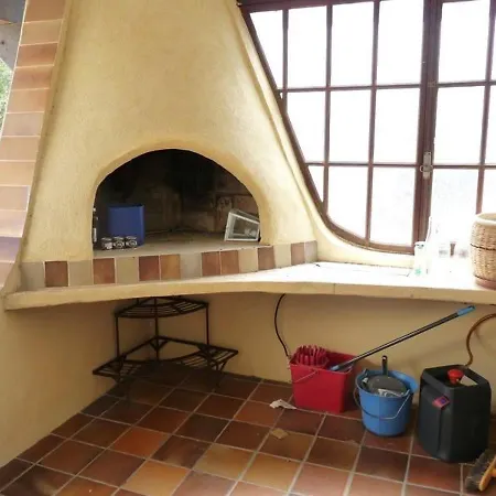 House 9 בית נופש *